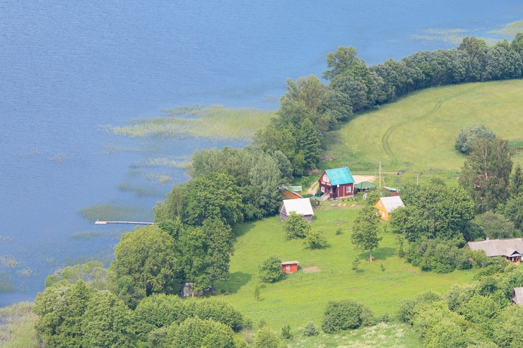 Национальный парк «Браславские озера» создан в августе 1995 г. с целью сохранения природного комплекса Браславской группы озер, уникального ландшафта ледникового периода. Браславские озёра..