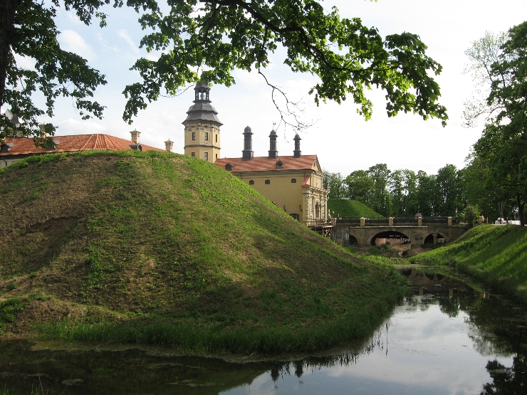 Замок Радзивиллов в Несвиже. Фото. Картинка