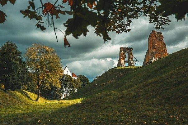 Руины старого замка в Новогрудке, Картинка. Фото. Фотография